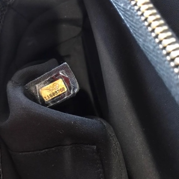 Authentic Chanel GST - Picture 4 of 5